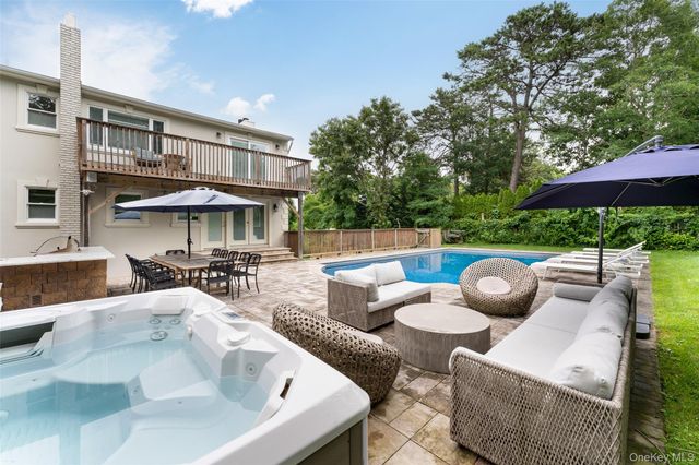 36 Charla Drive, Southampton, NY 11968
