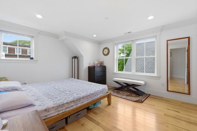 44 Evergreen St 3, Boston, MA 02130