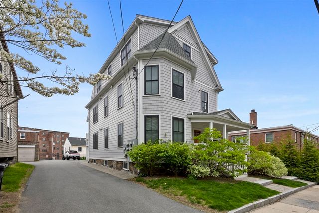 44 Evergreen St 3, Boston, MA 02130