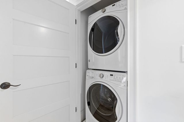 44 Evergreen St 3, Boston, MA 02130