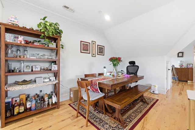 44 Evergreen St 3, Boston, MA 02130