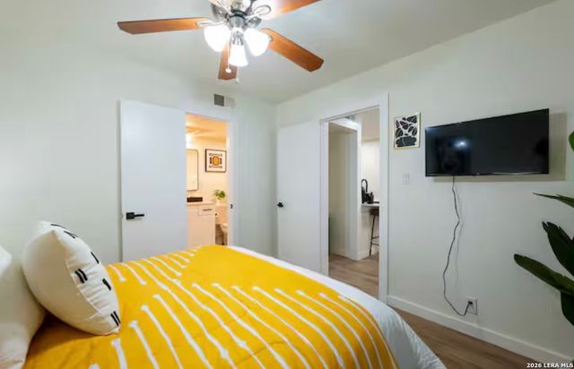 340 Montclair St Apt 202, San Antonio, TX 78209