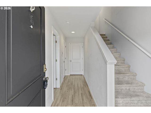 17355 Nw SHACKELFORD Rd, Portland, OR 97229