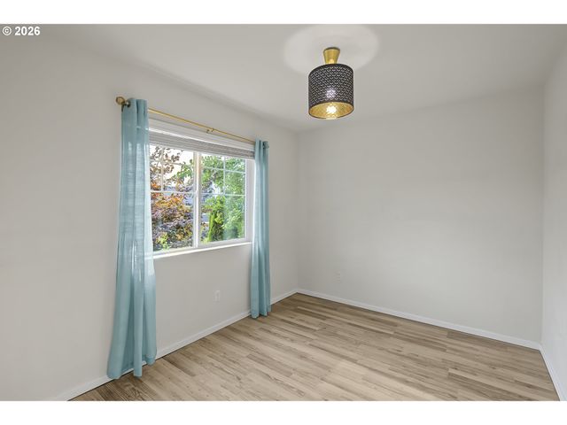 17355 Nw SHACKELFORD Rd, Portland, OR 97229