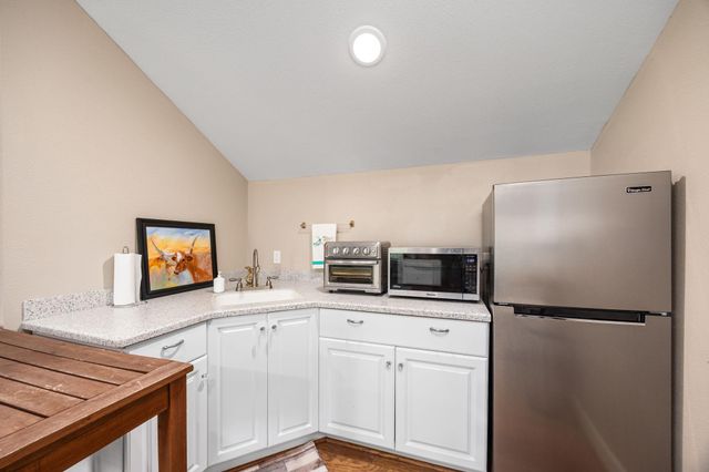 801 W Main Street, Brenham, TX 77833