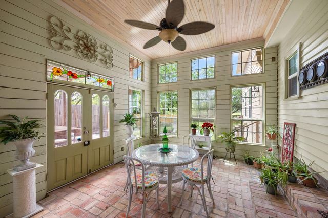 801 W Main Street, Brenham, TX 77833