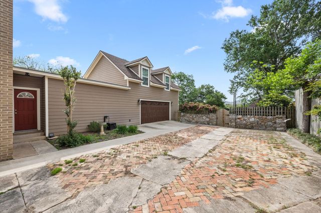 801 W Main Street, Brenham, TX 77833