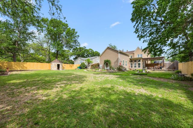 801 W Main Street, Brenham, TX 77833