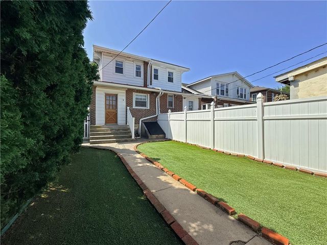 1921 Green Street, Allentown City, PA 18104