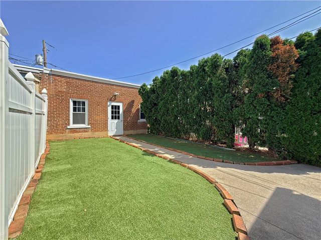 1921 Green Street, Allentown City, PA 18104