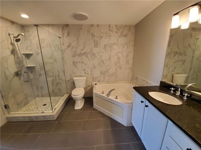 285 Centennial Olympic Park NW Drive 1903, Atlanta, GA 30313