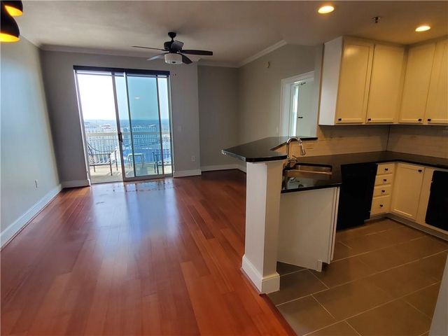 285 Centennial Olympic Park NW Drive 1903, Atlanta, GA 30313