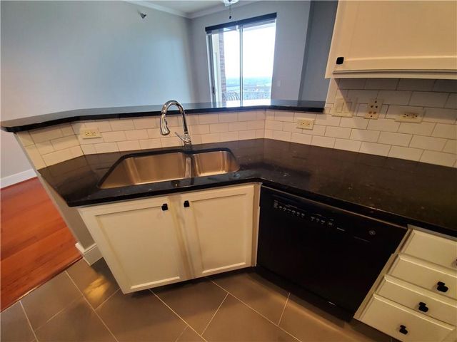 285 Centennial Olympic Park NW Drive 1903, Atlanta, GA 30313