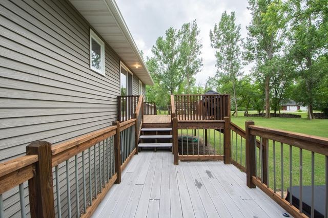 725 192nd Street S, Hawley, MN 56549