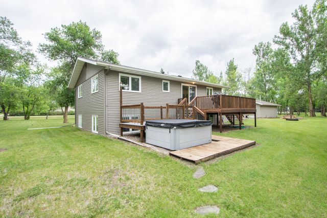 725 192nd Street S, Hawley, MN 56549