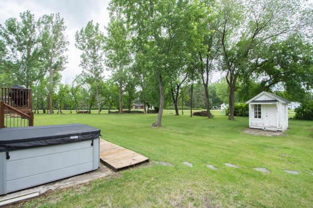 725 192nd Street S, Hawley, MN 56549