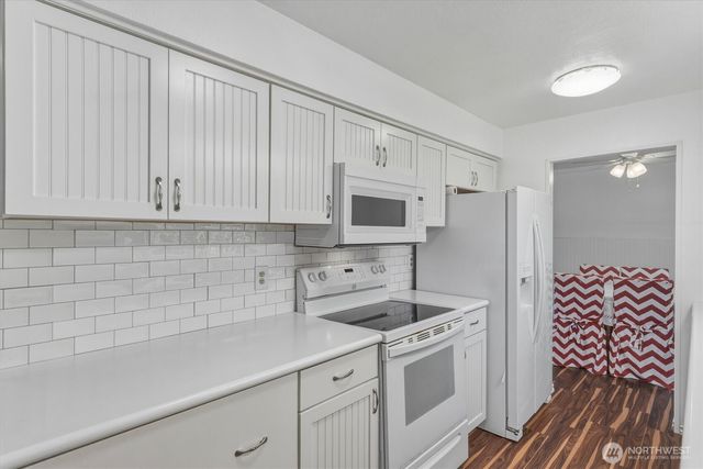 155 N Maple Street, Kelso, WA 98626