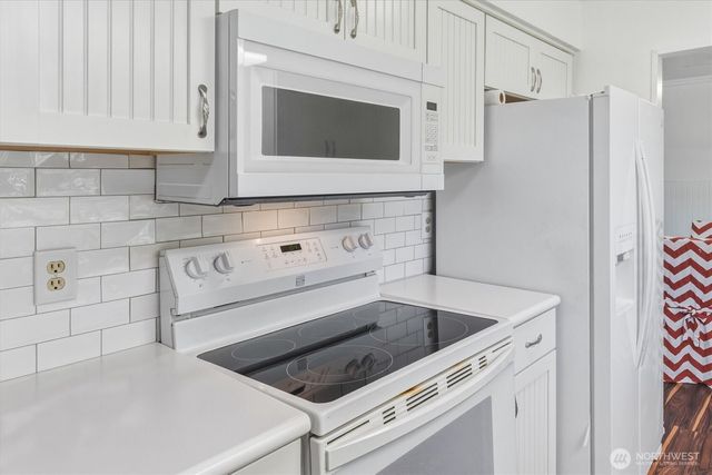 155 N Maple Street, Kelso, WA 98626