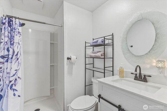 155 N Maple Street, Kelso, WA 98626