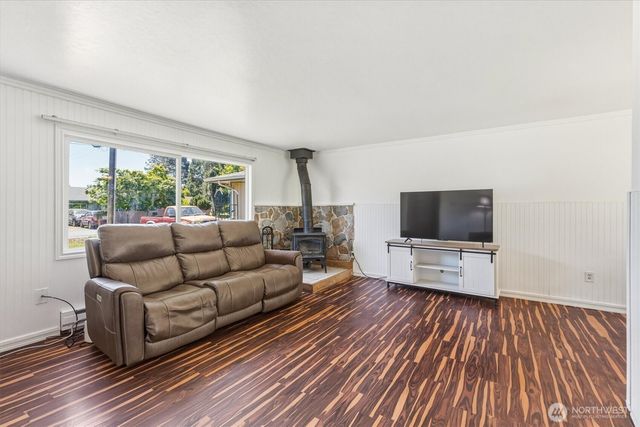 155 N Maple Street, Kelso, WA 98626