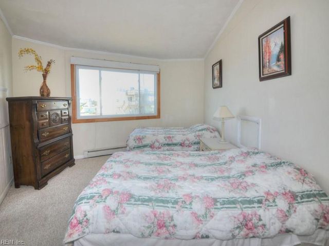 2933 Sandfiddler Rd RD, Virginia Beach, VA 23456