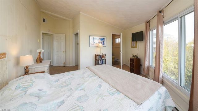 2933 Sandfiddler Rd RD, Virginia Beach, VA 23456