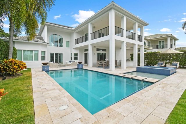 13965 Willow Cay Drive, Juno Beach, FL 33408