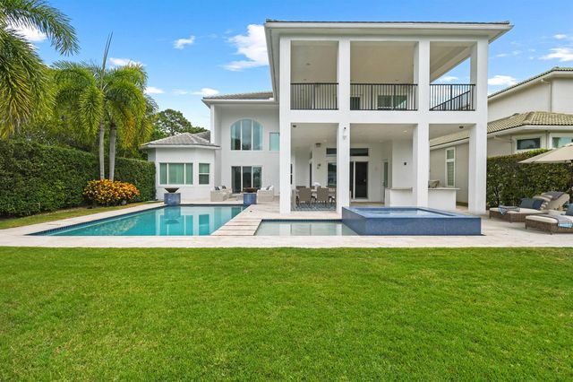 13965 Willow Cay Drive, Juno Beach, FL 33408