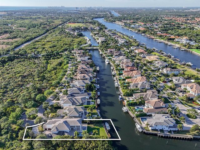 13965 Willow Cay Drive, Juno Beach, FL 33408
