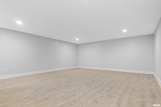 1109 Lawson Street, Washington, IL 61571