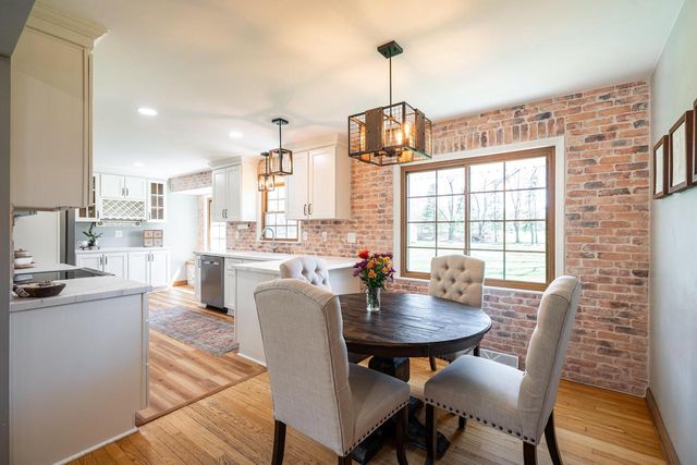 7119 Freistadt ROAD, Mequon, WI 53092