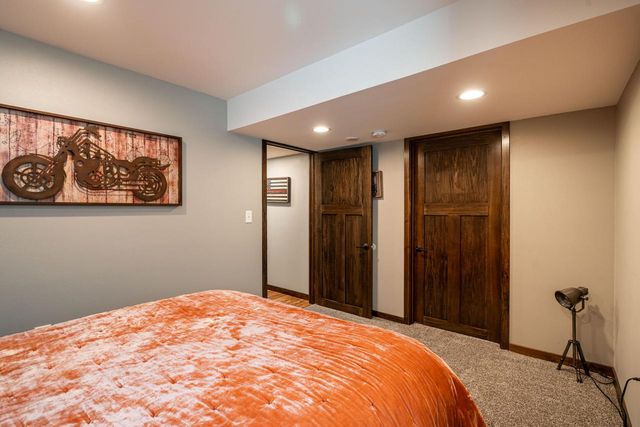 7119 Freistadt ROAD, Mequon, WI 53092