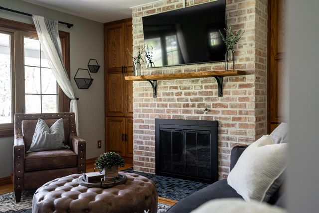 7119 Freistadt ROAD, Mequon, WI 53092