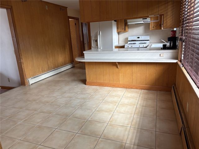 33 Gillen Avenue, North Providence, RI 02904