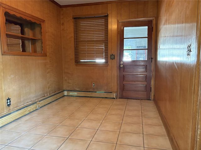 33 Gillen Avenue, North Providence, RI 02904