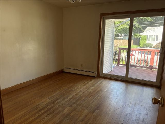 33 Gillen Avenue, North Providence, RI 02904