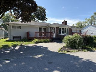 33 Gillen Avenue, North Providence, RI 02904