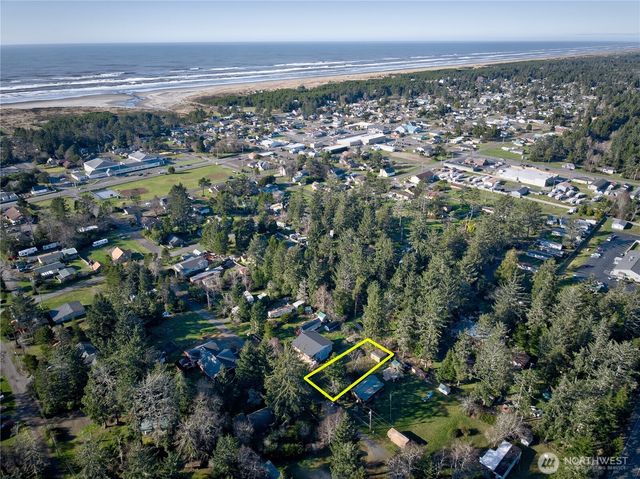 1911 256th Lane, Ocean Park, WA 98640