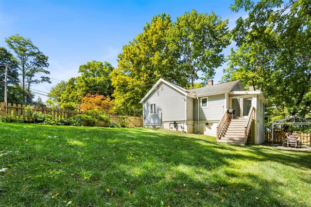 238 Tomahawk Street, Yorktown Heights, NY 10598