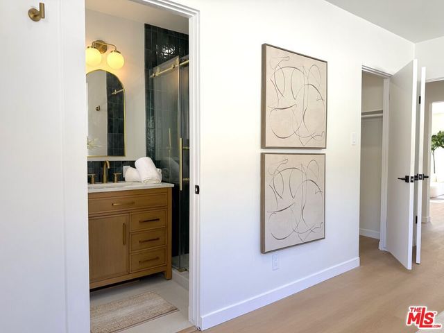 4579 Ambrose Avenue 8, Los Angeles, CA 90027