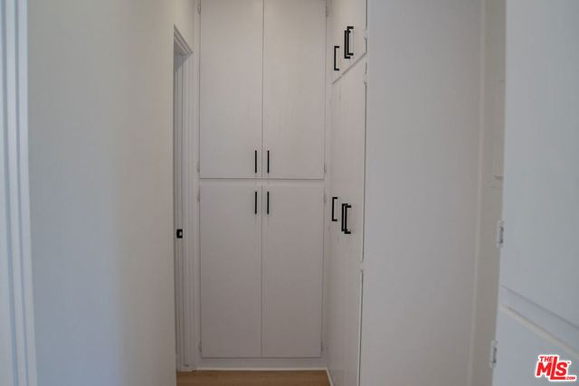 4579 Ambrose Avenue 8, Los Angeles, CA 90027