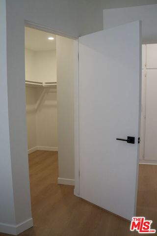 4579 Ambrose Avenue 8, Los Angeles, CA 90027