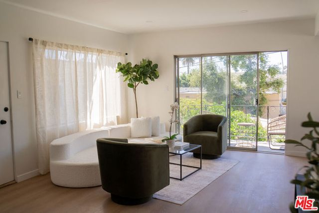 4579 Ambrose Avenue 8, Los Angeles, CA 90027