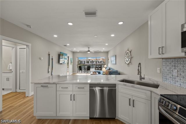 1942 Beach PKWY 207, Cape Coral, FL 33904