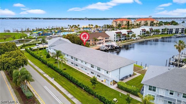 1942 Beach PKWY 207, Cape Coral, FL 33904