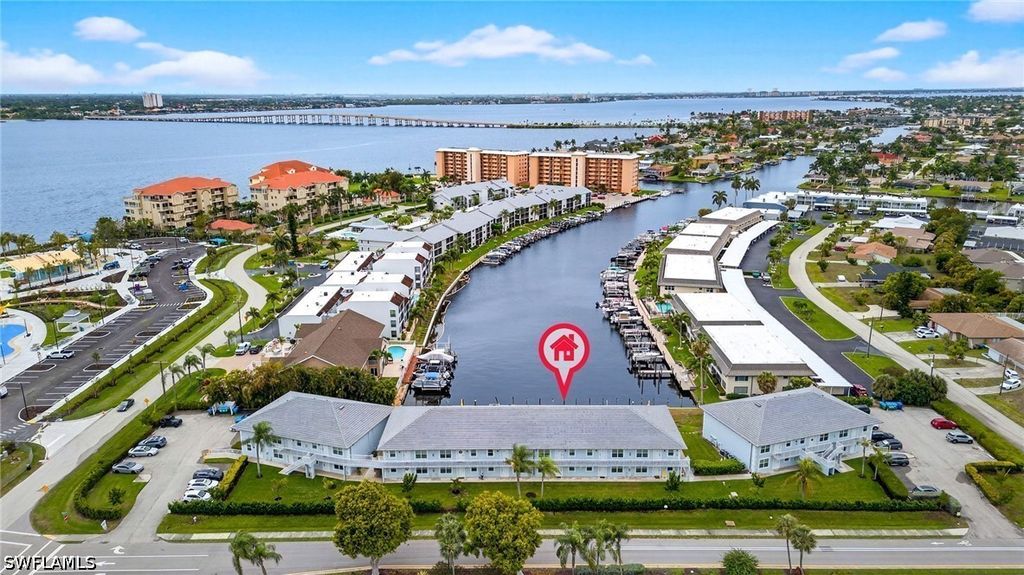 1942 Beach PKWY 207, Cape Coral, FL 33904