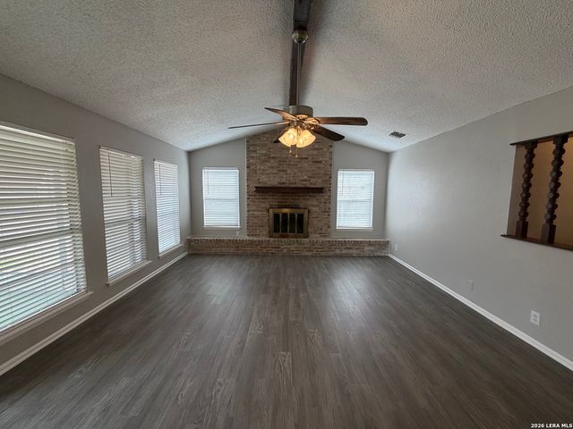 14214 CRADLEWOOD, San Antonio, TX 78233