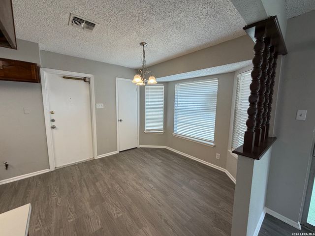 14214 CRADLEWOOD, San Antonio, TX 78233