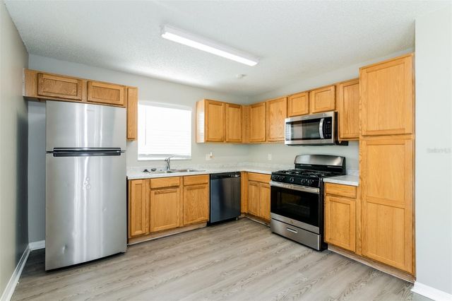 540 ROYAL RIDGE DRIVE, Davenport, FL 33837