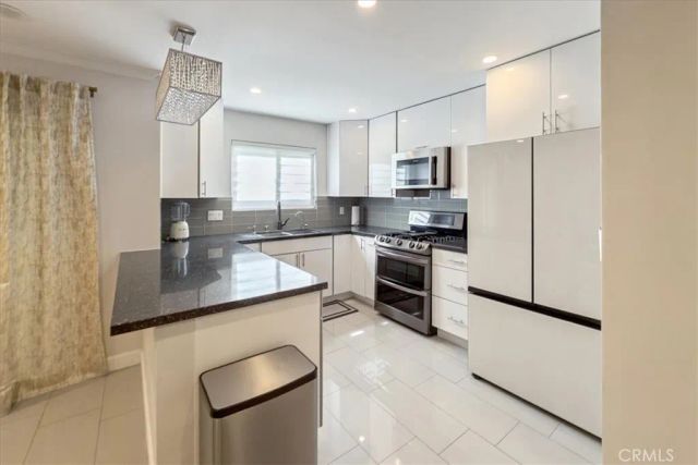 1156 San Rafael 2, Glendale, CA 91202